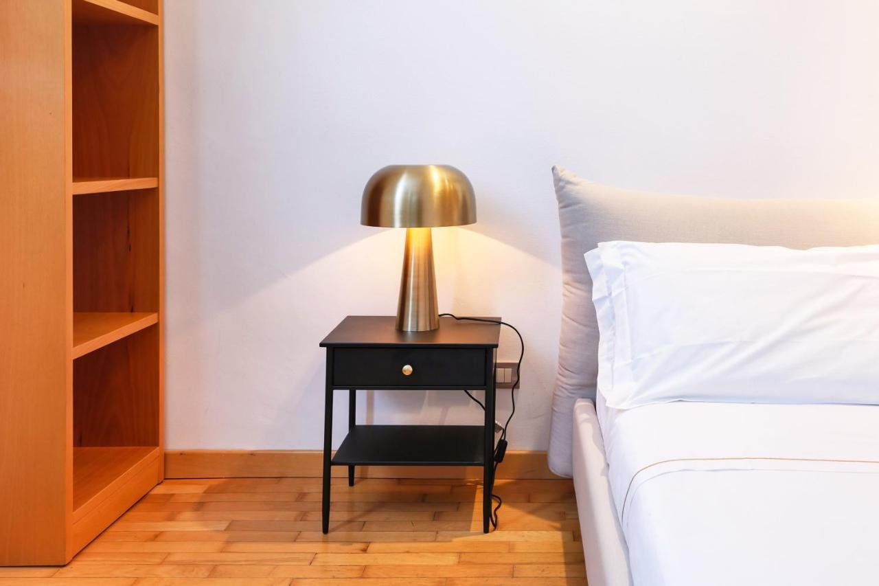 Duomo Luxury Apartment VIII ミラノ エクステリア 写真